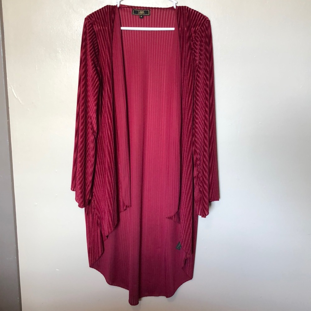 Velvet bell sleeved duster